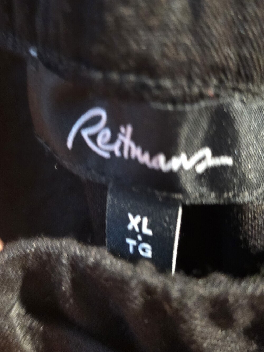 Reitmans Black Elastic Waist Skirt - Picture 2 of 3
